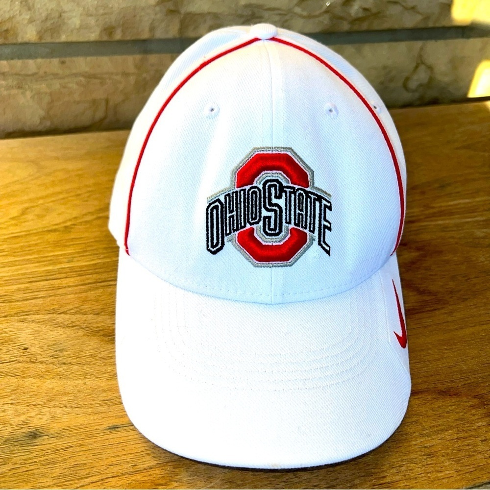 Ohio State University Buckeyes Block O Logo White Nike Dri-Fit One Size Ball Cap